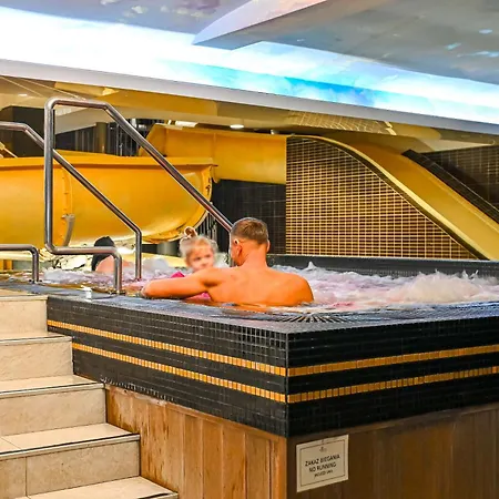 Faltom Gdynia 4*