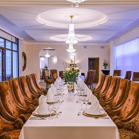 Faltom Gdynia Hotell Rumia