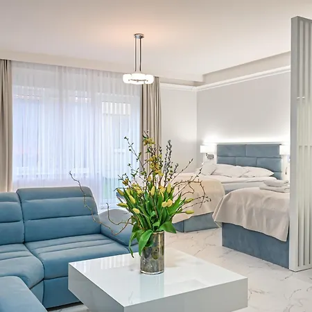 Faltom Gdynia Szálloda 4*