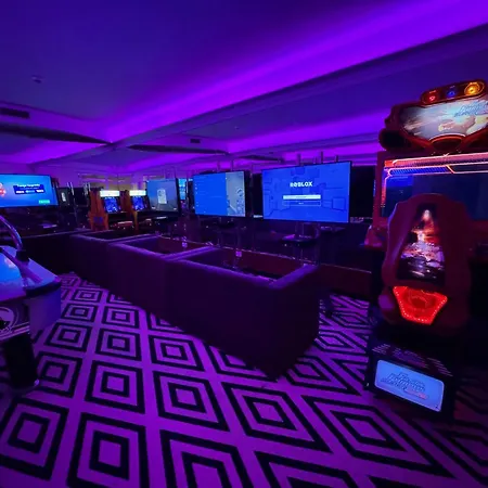 酒店spa Faltom格丁尼亚鲁米亚 4*