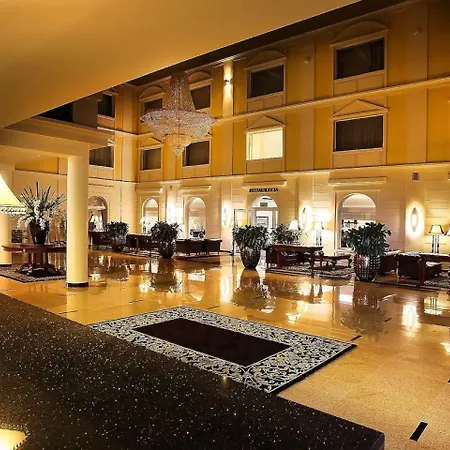 Faltom Gdynia Szálloda 4*