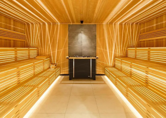 酒店spa Faltom格丁尼亚鲁米亚 4*